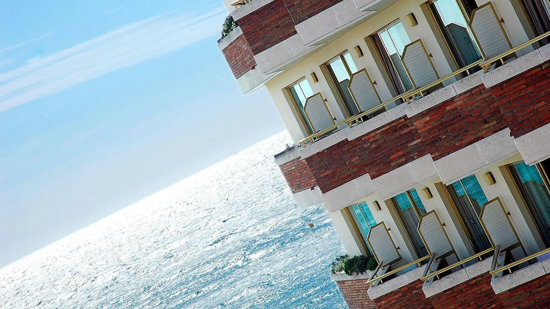 **** Hotel Htop Royal Sun #Htopfun Santa Susanna Spain
